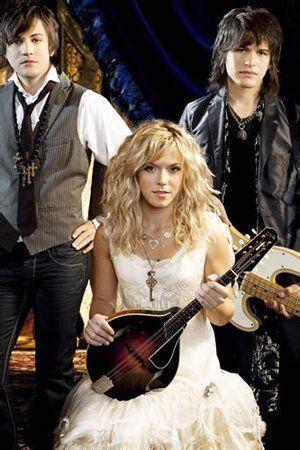 the band perry member dies