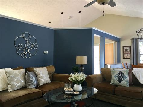 Grey Accent Wall Bedroom / 60 Stylish Blue Walls Ideas For Blue Painted Accent Walls hongkong