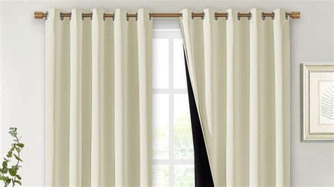 5 Best Blackout Curtains Apr. 2021 BestReviews