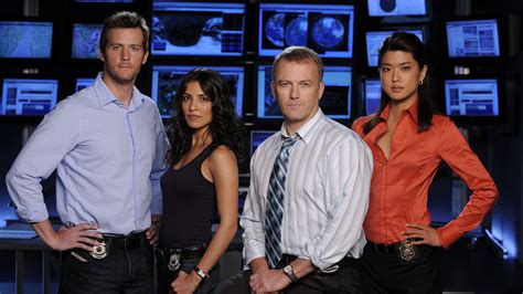 the border tv series cast