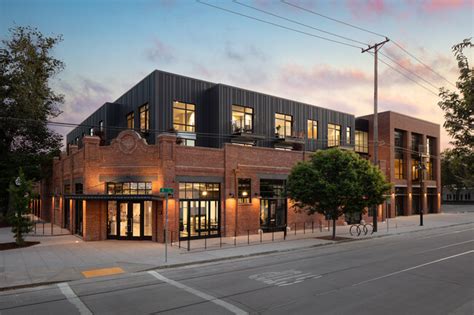 The Carlaw Apartments Sacramento