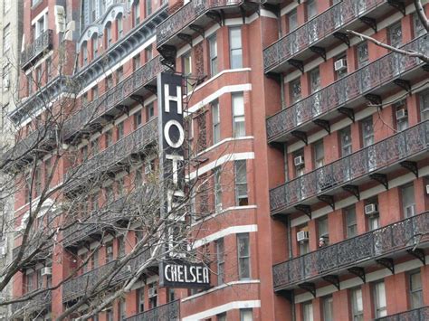 the chelsea hotel nyc ghost