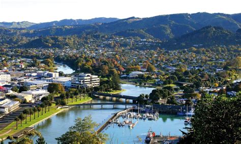 the city of gisborne