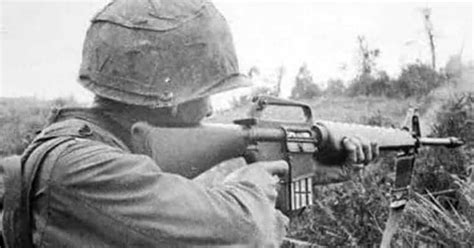 the first m16s in vietnam