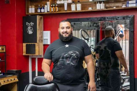 Watch The Glory Barber Avis Popular