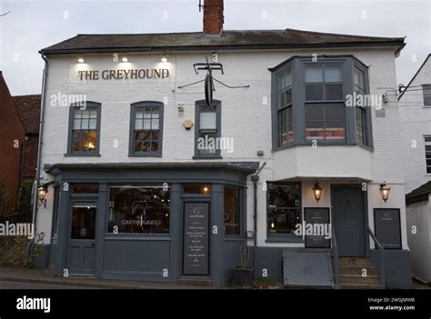 the greyhound pub essex