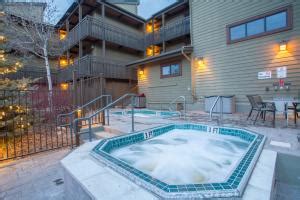 the lodge at steamboat springs activities