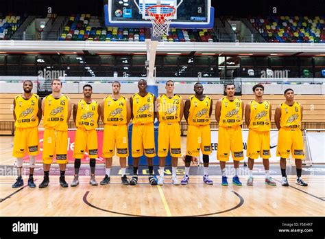 the london lions basketball