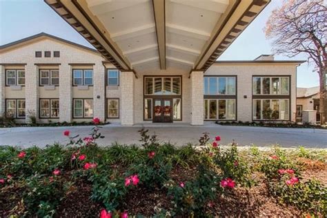 the oaks of flower mound assisted living
