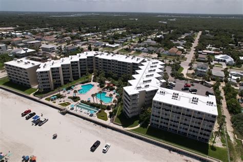 the pelican condominiums new smyrna beach