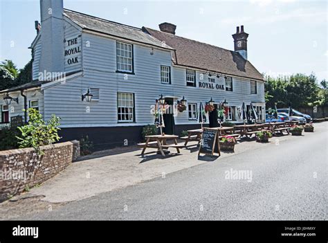 the royal oak pub newick