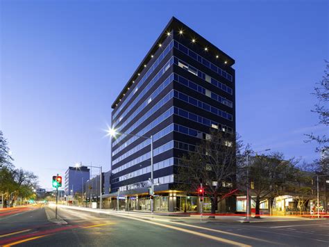 the sebel hotel canberra