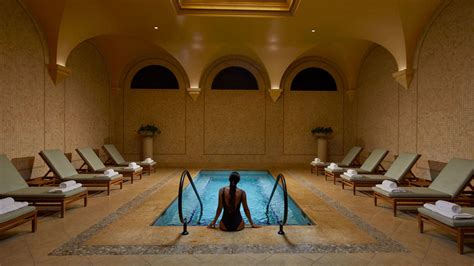 the spa at pelican hill services