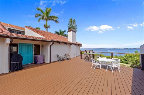 the view at emerald pointe