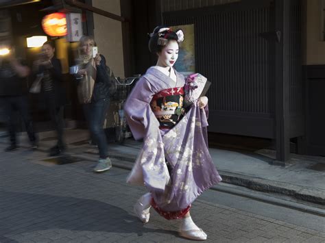 the world of geisha