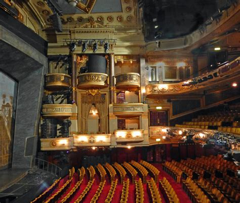 theatre royal theatre london