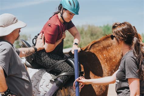 therapeutic horseback riding new hampshire