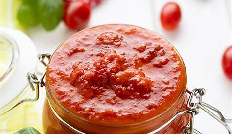 Die einfachste Tomatensauce der Welt mit 4 Zutaten - Meinestube