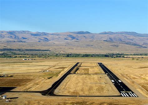 Thermopolis Airport