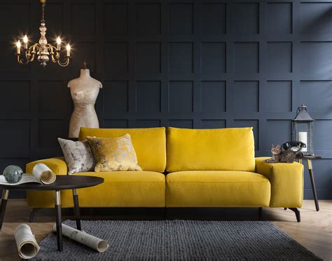 What Color Couch Goes with Dark Gray Wall? (10 Interesting Color Ideas