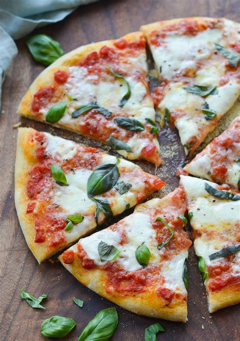 thin crust margherita pizza