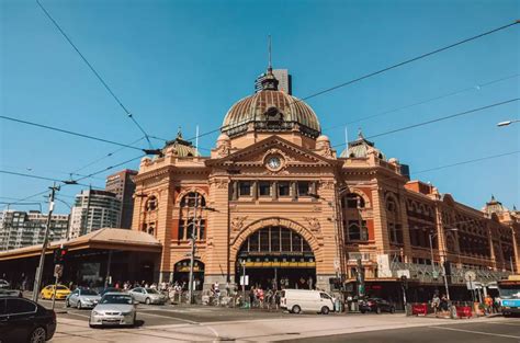 things to do in melbourne friday night