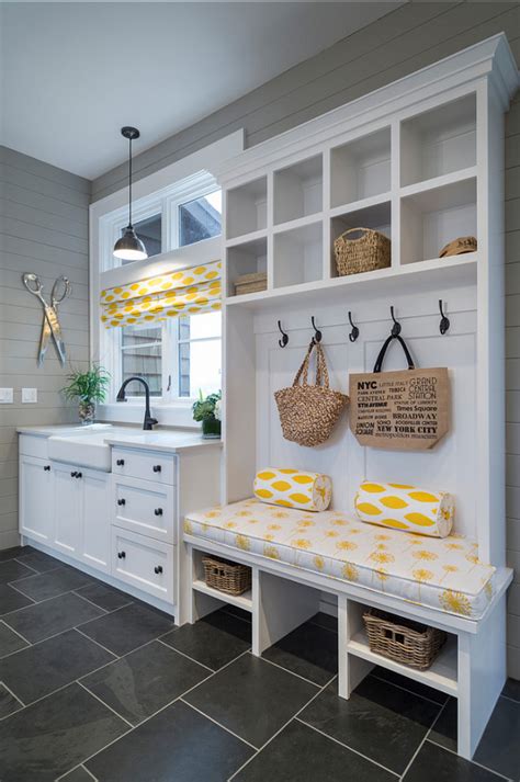 Things To Put In A Mudroom