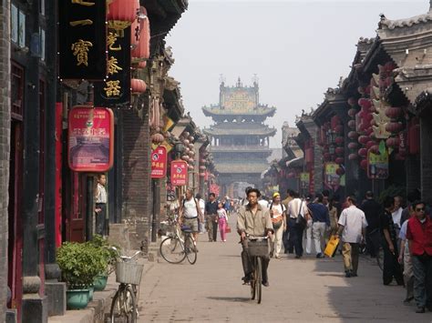 10 Amazing Things to do in Xi’an, China Love & Road