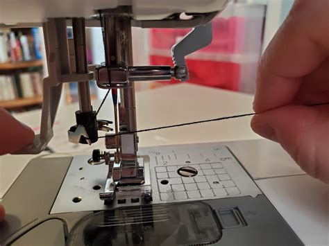 threading a machine needle