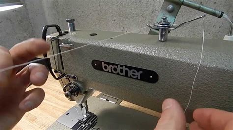 Threading Industrial Sewing Machine