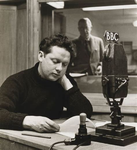 three facts about dylan thomas