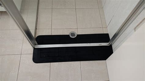 Threshold Ramp Shower