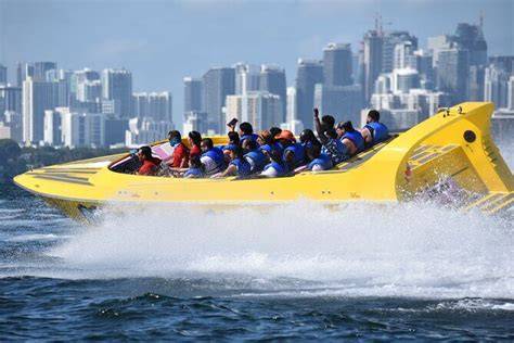 thrill speed boat