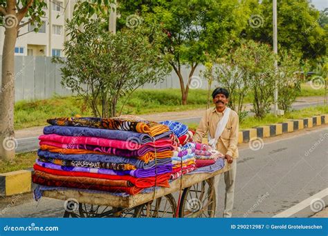 Throw Blanket Vendors