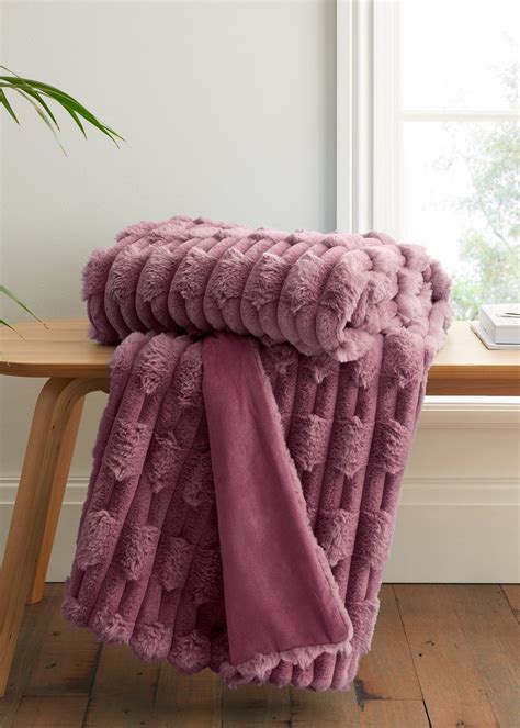 Throw Blankets Matalan