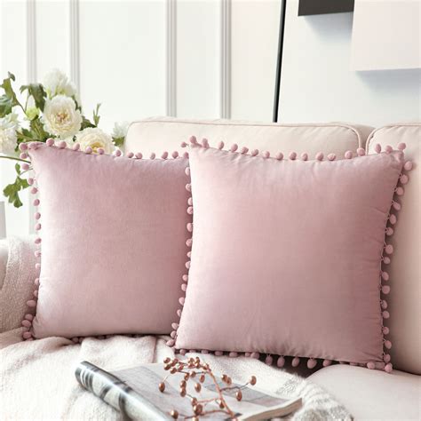 Throw Pillows For Bed Pink