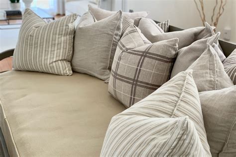 Throw Pillows That Chop