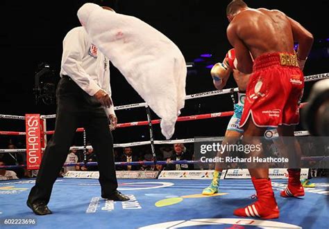 Throwing In The Towel In Boxing
