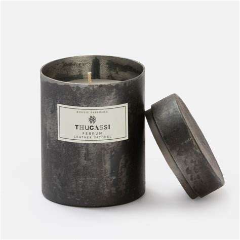 thucassi candle