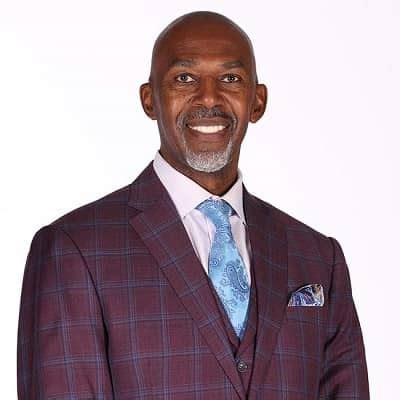 The Enormous Fortune of NBA Star: Thurl Bailey's Net Worth Revealed!