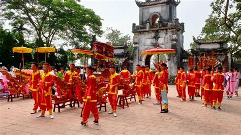 thuyết minh về lễ hội đền trần