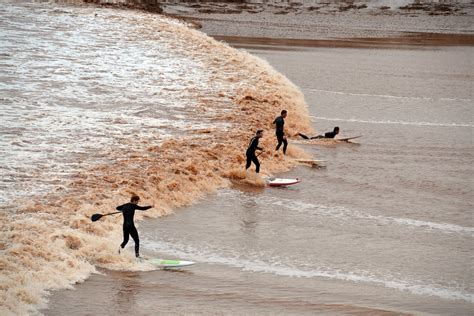tidal bore surfing