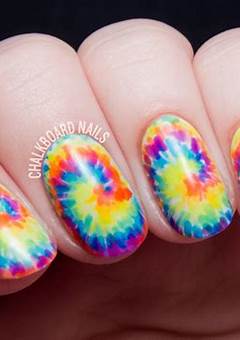 Tie Dye Acrylic Nails: The Trendy Nail Art You Need To Try In 2023