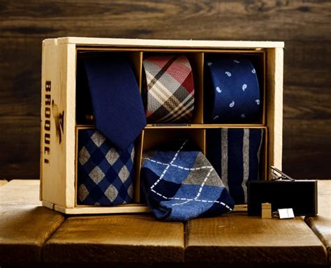 Tie And Socks Gift Set