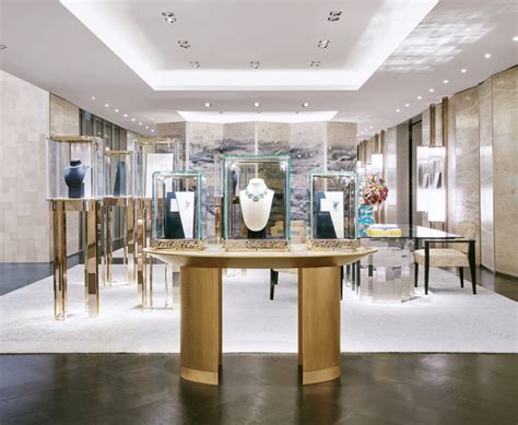 tiffany and company jewelry store