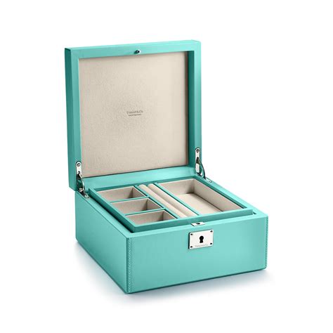 tiffany jewelry box image