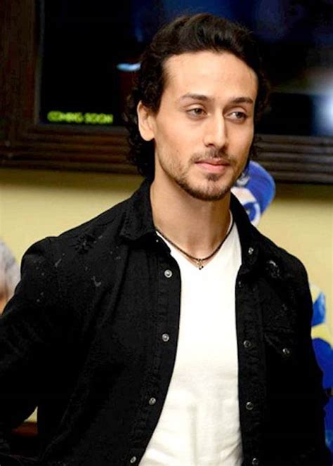 tiger shroff age 2016