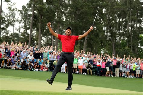 tiger woods masters wins scores