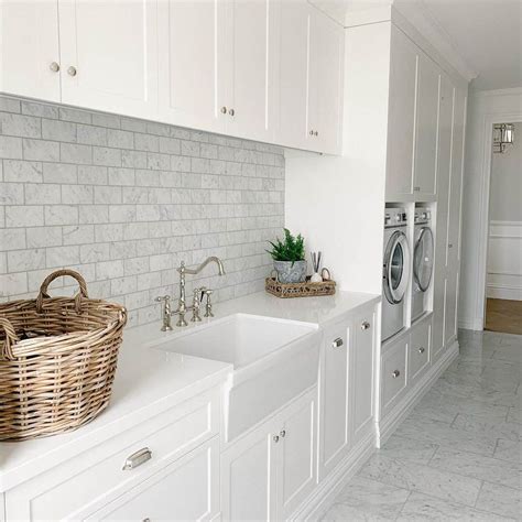 Incredible Tile Backsplash In Laundry Room Ideas