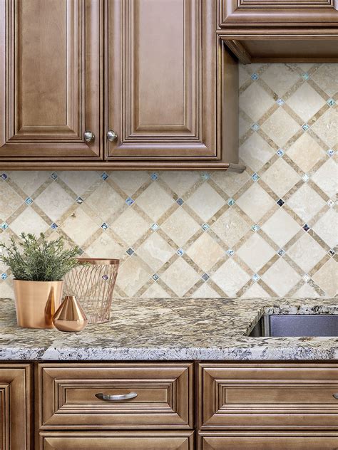 Tile Backsplash Meets Countertop